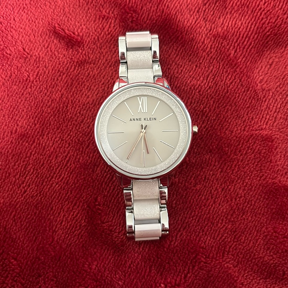 EUC Anne Klein Silver Sparkle Watch